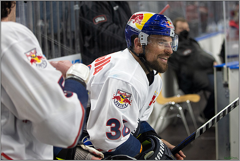PENNY DEL;  Koelner Haie - Red Bull Muenchen; Koeln, 18.02.2022